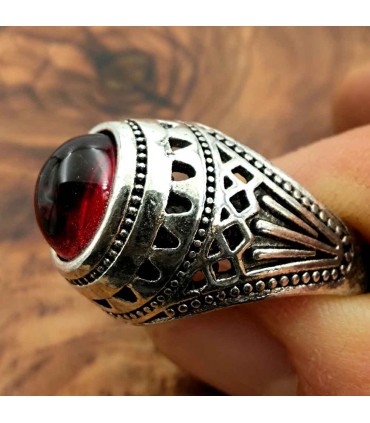 Stainless Steel Alloy Unisex Ring - Red Stone - Medieval Gothic Style - Zalaza Ashrin Ahmar Model