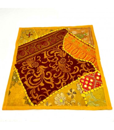 Funda Cojín Pathwork - Recortes Sari - Artesania India - Modelo Jaudein