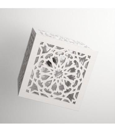 Plafonnier design cube avec treillis arabe moderne - Artisanat Jaima Alkauzar - Modèle Murabaa Alhambra