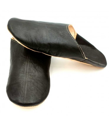 Babucha Zapatilla Andar por Casa Estilo Árabe - 100% Cuero - Color Negro - Artesanía Marroquí - Modelo Darun