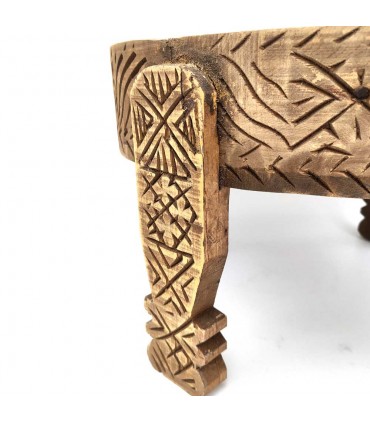 Table Basse Chakki Grinder en Bois Sculpté - Chill Out - Artisanat Marocain Modèle Khashab Beldi