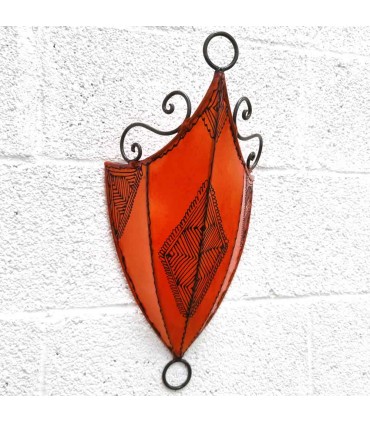 Applique da Parete in Pelle Arancione con Paralume Decorato con Henné Artigianato Marocchino Modello Aldurue