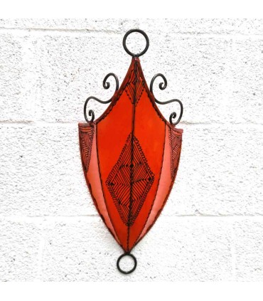 Wandleuchte aus orangefarbenem Leder, verziert mit Henna, marokkanisches Kunsthandwerk, Modell Aldurue