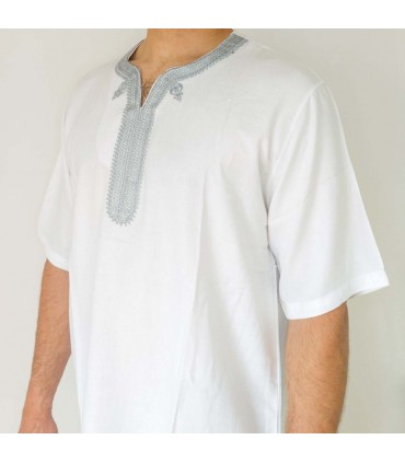 Weißes Hemd, marokkanisches T-Shirt, verziert mit arabischer Stickerei, Modell Kamis