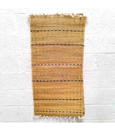 Tapis marocains en matières végétales : une élégance artisanale pour votre maison et votre prière