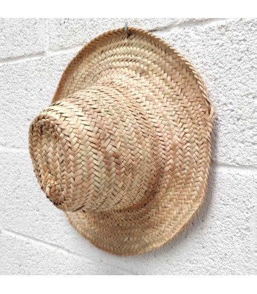 Chapéu Esparto Estilo Cowboy: Elegância Rústica para as suas Aventuras na Natureza