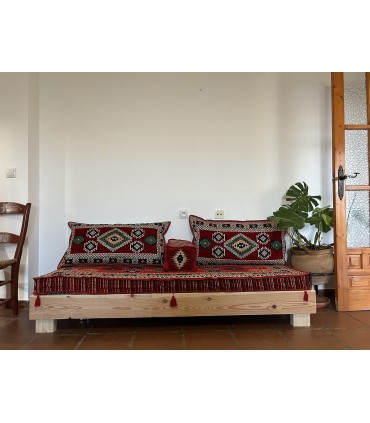 Ethnisches arabisches Sofa: Komfort, Stil und Kultur in einem einzigen Möbelstück – Modell Istanbul