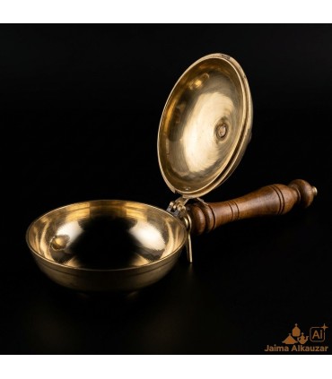 Incensario de Bronce Artesanal Lunas y Estrellas | Mango de Madera