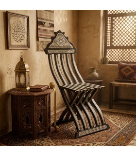 Silla de Taracea Egipcia Artesanal — Elegancia y Tradición en una Pieza Única