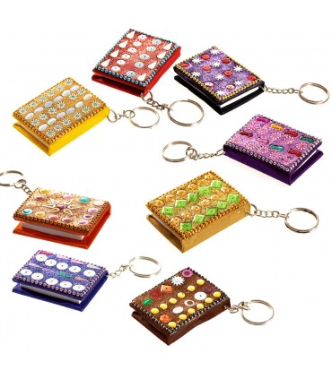 Llavero Miniatura Libreta Brillantes - Se puede usar - 5 cm