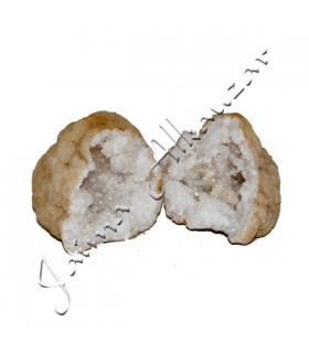 Geode - Rock Mineral - Quartz - abre em 2 peças-10 centímetros