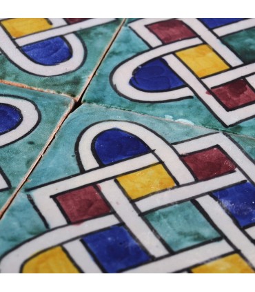 Al-Andalus - 10 cm - several designs - handcrafted tile - model 20