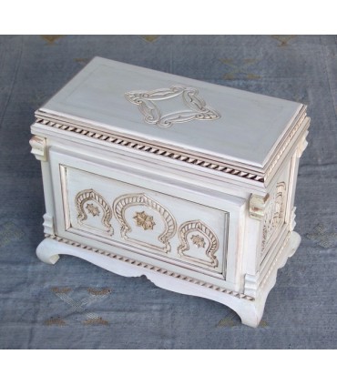 Making custom trunks - we adjust to your needs
