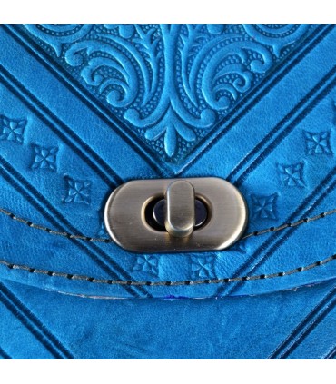 Sac en cuir - main ou suspendu - 2 poches - snap - diverses couleurs - 31 cm