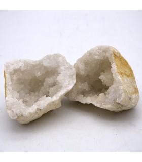 Geode - Rocha Mineral - Quartzo - Abre em 2 peças - 10 cm